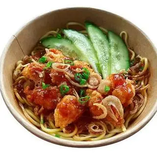 Hình ảnh Mì trộn gà viên 