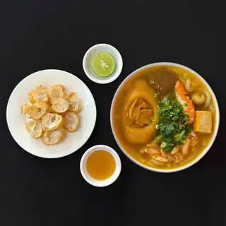 Hình ảnh Bánh canh Cua-Tôm-Giò