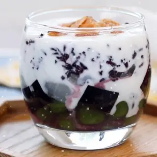 Hình ảnh Sữa chua nếp cẩm
