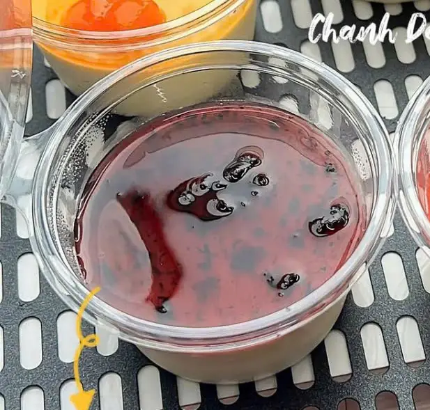 Hình ảnh Panna cotta việt quất
