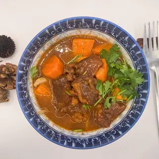 Hình ảnh Bánh mì bò sốt vang + Trà quất
