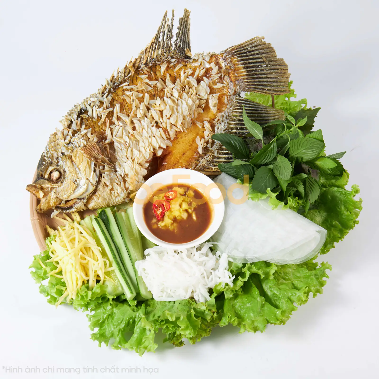 Hình ảnh Cá Tai Tượng Chiên Xù + Rau Rừng