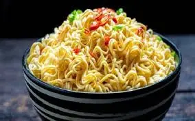 Hình ảnh Mì + nước lẩu ( kèm rau )