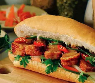 Hình ảnh Bánh mì heo quay