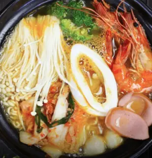 Hình ảnh Mì cay hải sản