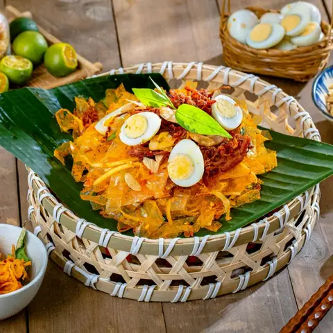 Hình ảnh Ăn Vặt Bé Dâu - Cao Xuân Dục