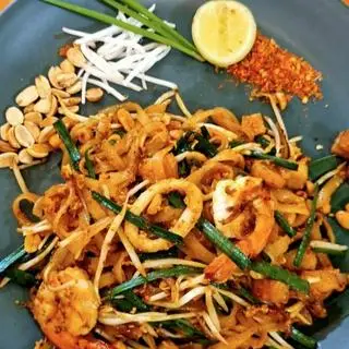 Hình ảnh Pad Thái hải sản