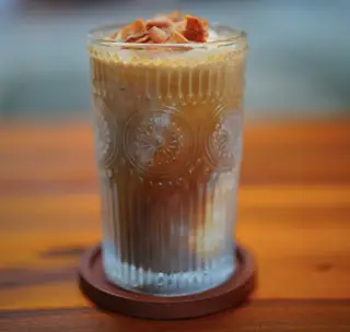 Hình ảnh Cốt dừa càfe