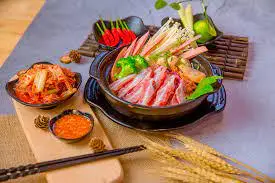 Hình ảnh Miến cay bò Mỹ sườn sụn