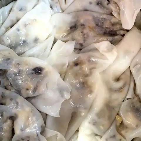 Hình ảnh Combo bánh cuốn trứng - bánh cuốn chả