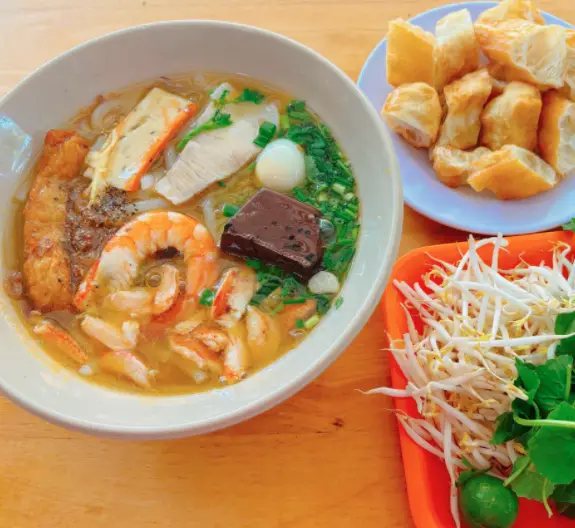 Hình ảnh Bánh canh ghẹ thập cẩm