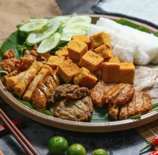 Hình ảnh Bún đậu thập cẩm nhỏ - 1 người