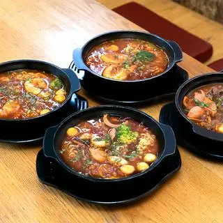 Hình ảnh Mì cay bò