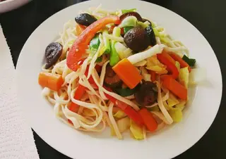 Hình ảnh Mì xào rau củ