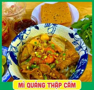 Hình ảnh Mì Quảng thập cẩm