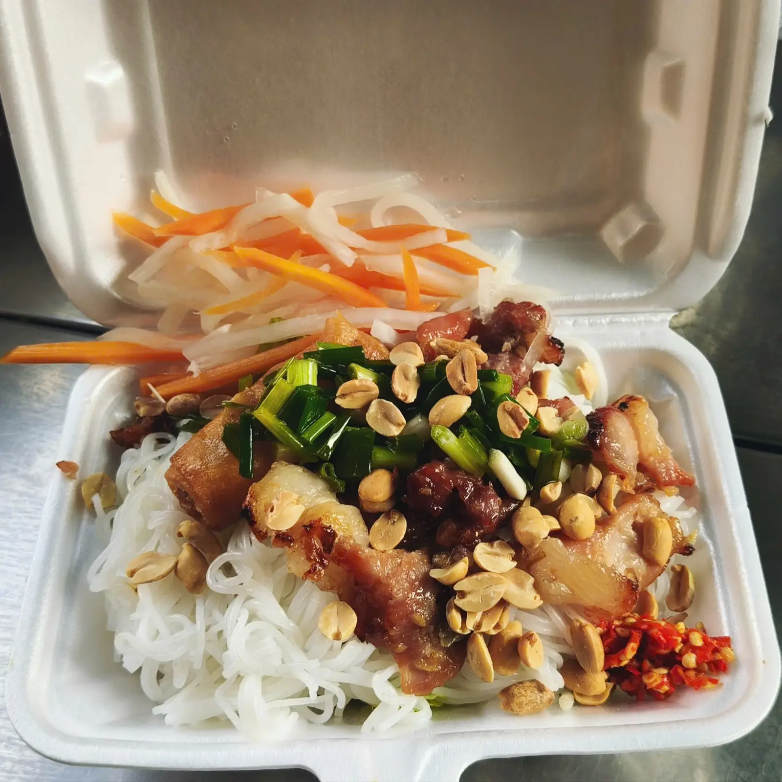 Hình ảnh Bún Thịt Nướng Bông Thảo - Tân Sơn