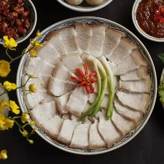 Hình ảnh Cơm thịt luộc chấm mắm nêm
