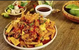 Hình ảnh Chân gà sốt Thái - lớn