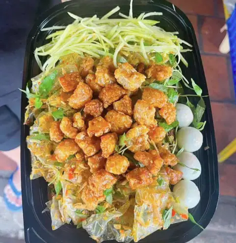 Hình ảnh Bánh tráng trộn tóp mỡ