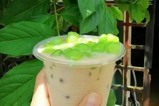 Hình ảnh Trà sữa củ năng