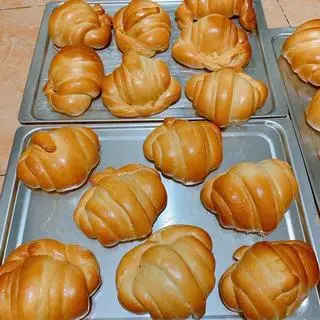 Hình ảnh Bánh cua kem bơ ruốc