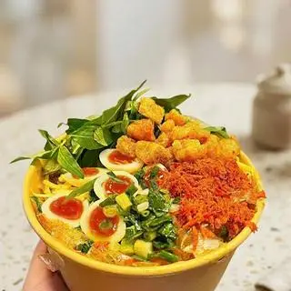Hình ảnh Bánh tráng trộn full topping