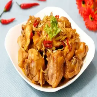 Hình ảnh Cơm gà kho gừng