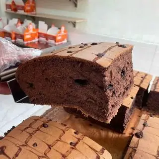 Hình ảnh Bánh bông lan socola size nhỏ