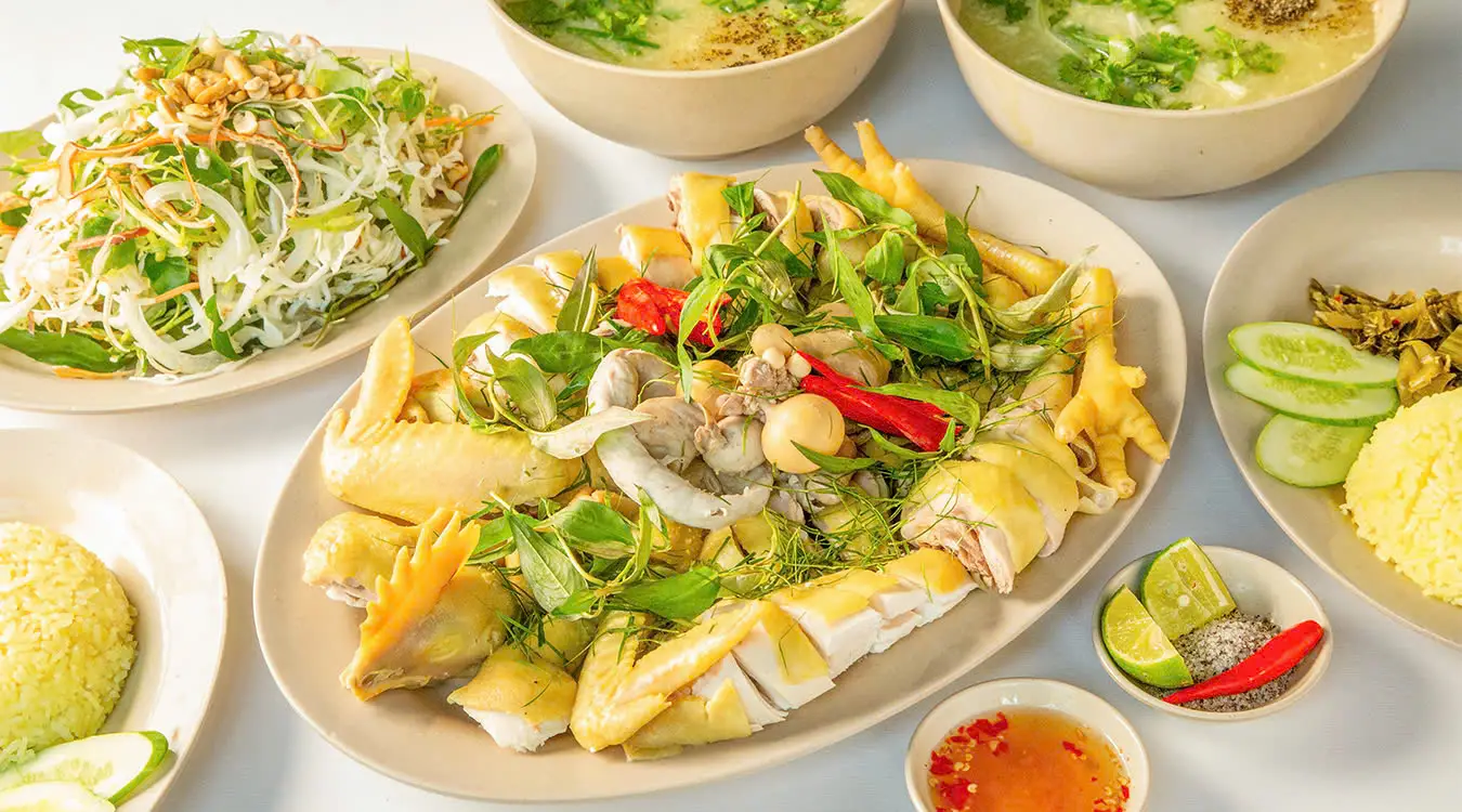 Hình ảnh Cơm Gà Tường Vy - Cơm Gà, Cháo Gà & Miến Gỏi - Thích Quảng Đức
