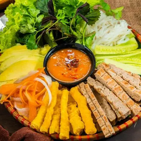 Hình ảnh 1996 - Nem Nướng Nha Trang - Nguyễn Đức Cảnh