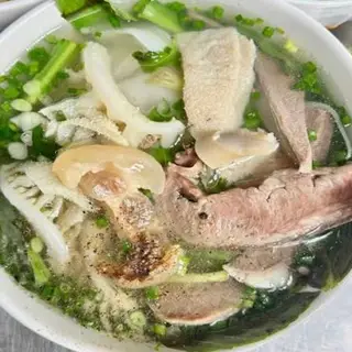 Hình ảnh Phở gầu