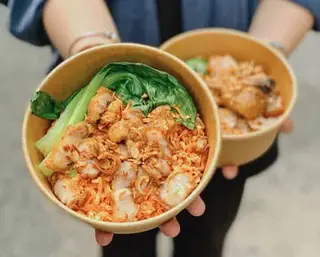 Hình ảnh Mỳ trộn gà viên
