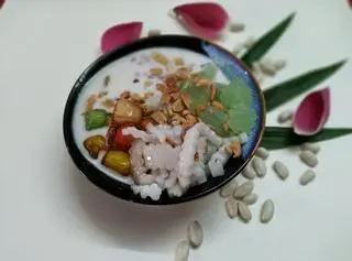 Hình ảnh Chè dừa non