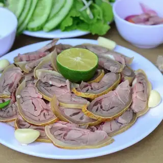 Hình ảnh Gỏi bê size nhỏ
