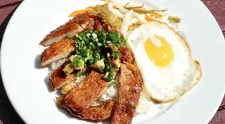 Hình ảnh Cơm sườn trứng