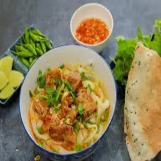 Hình ảnh Mì Quảng sườn