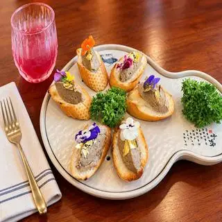 Hình ảnh Pate sen Healthy Kitchen