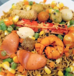 Hình ảnh Mì trộn cá viên