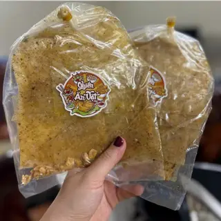 Hình ảnh Bánh tráng muối nhuyễn