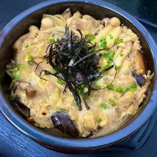 Hình ảnh Cơm gà ôm trứng - oyakodon