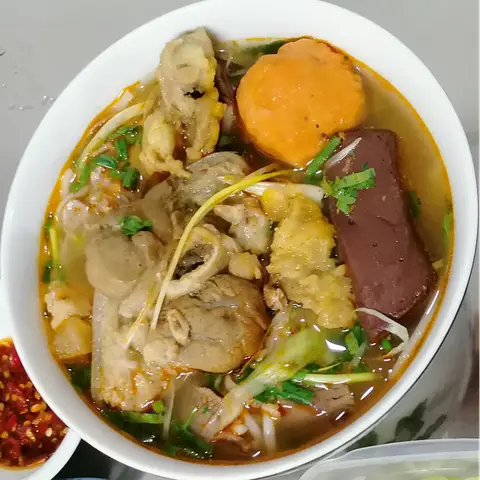 Hình ảnh Bún Bò Mỡ Nổi 165 - Hiệp Thành 17