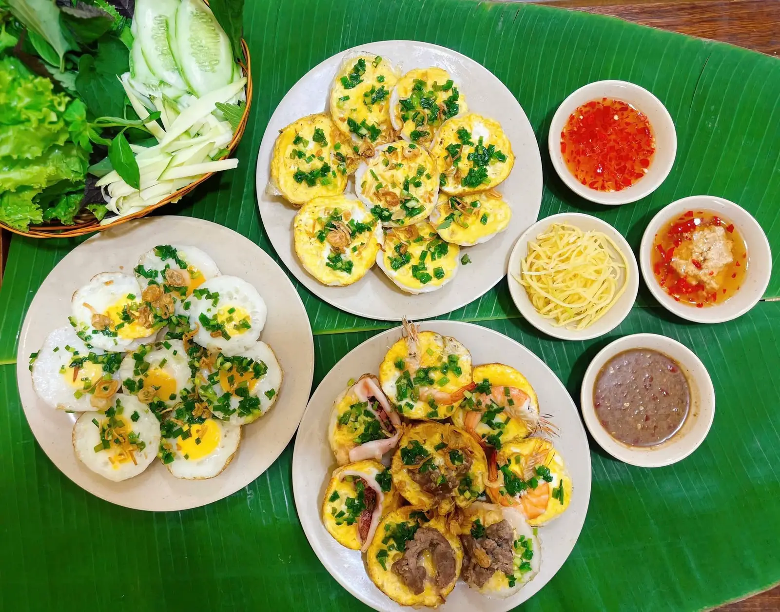 Hình ảnh Bánh Xèo Cô Vân - Đặc Sản Bình Định - Cách Mạng Tháng 8