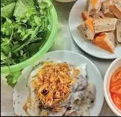 Hình ảnh Bánh cuốn chả quế