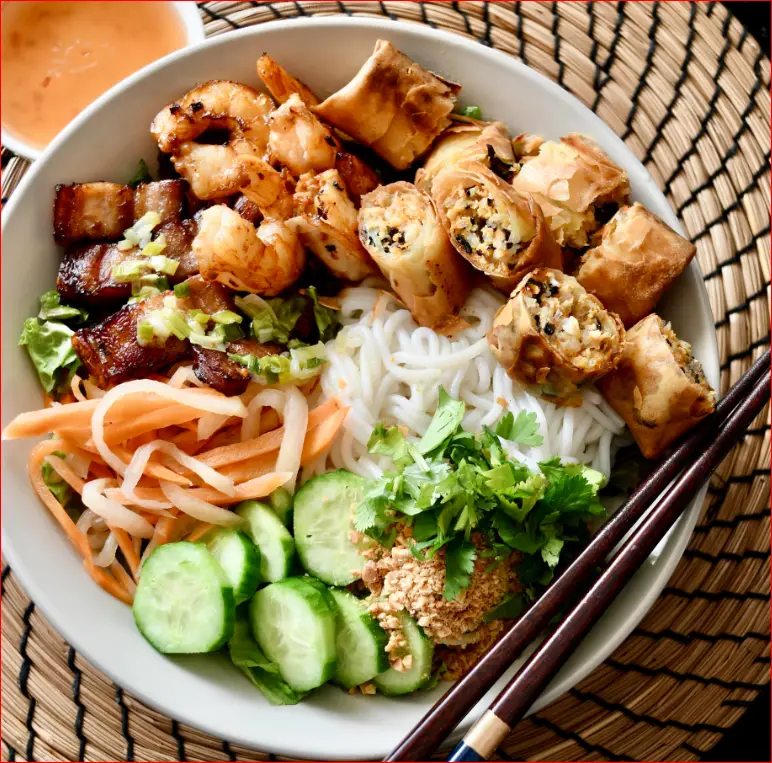 Hình ảnh Bún Thịt Nướng - Chả Giò Tôm Thịt