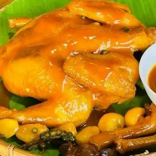Hình ảnh Gà niêu hấp mắm nhĩ