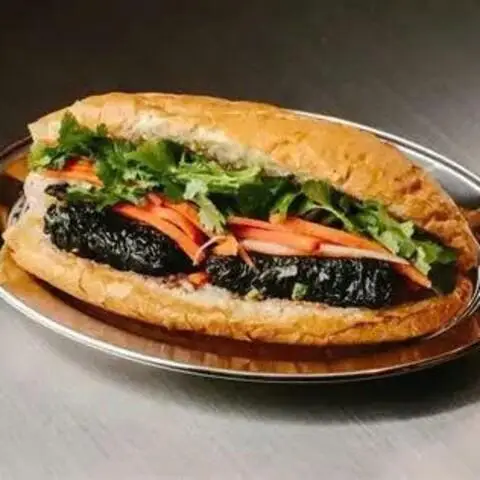 Hình ảnh Bánh Mì Bò Lá Lốt 185 - Ngô Chí Quốc