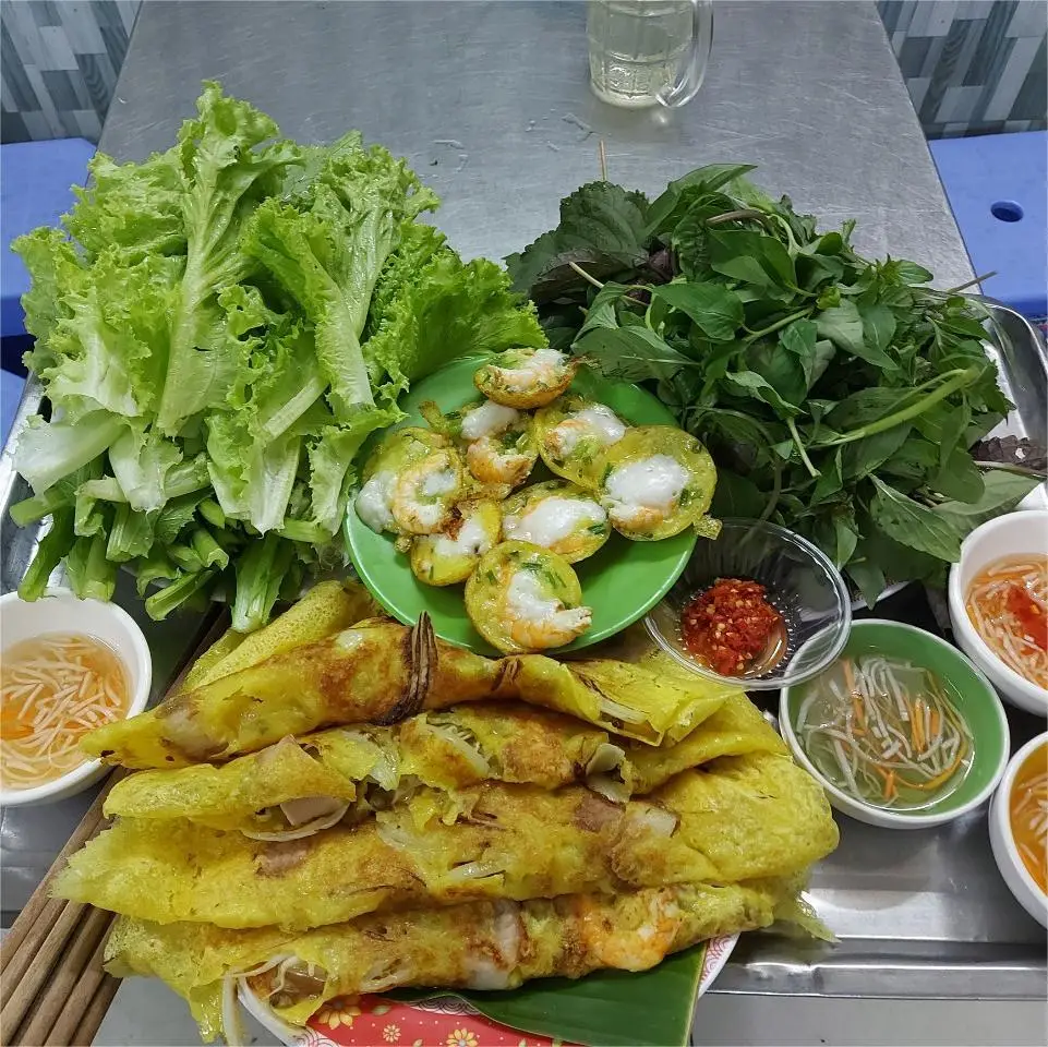 Hình ảnh Bánh Xèo Miền Tây Cô Năm - Trần Hưng Đạo