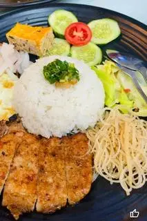 Hình ảnh Cơm tấm sườn bì chả