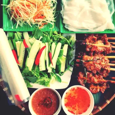 Hình ảnh Xiên Bò Nướng “ Khét “ - Nguyễn Văn Nghi
