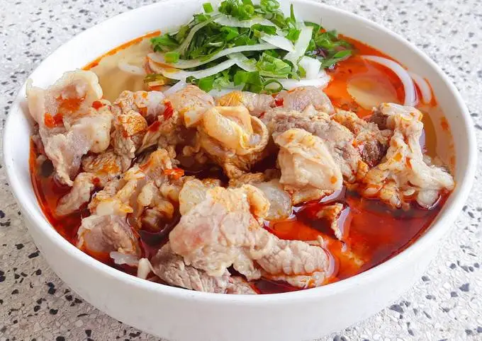 Hình ảnh Bún bò gân